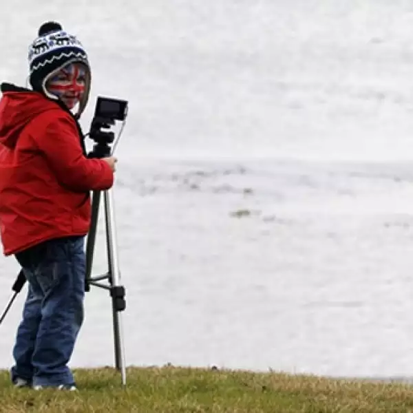 Malvinenses votan en referendo