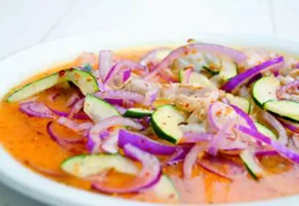 Aguachile de camarón rojo.