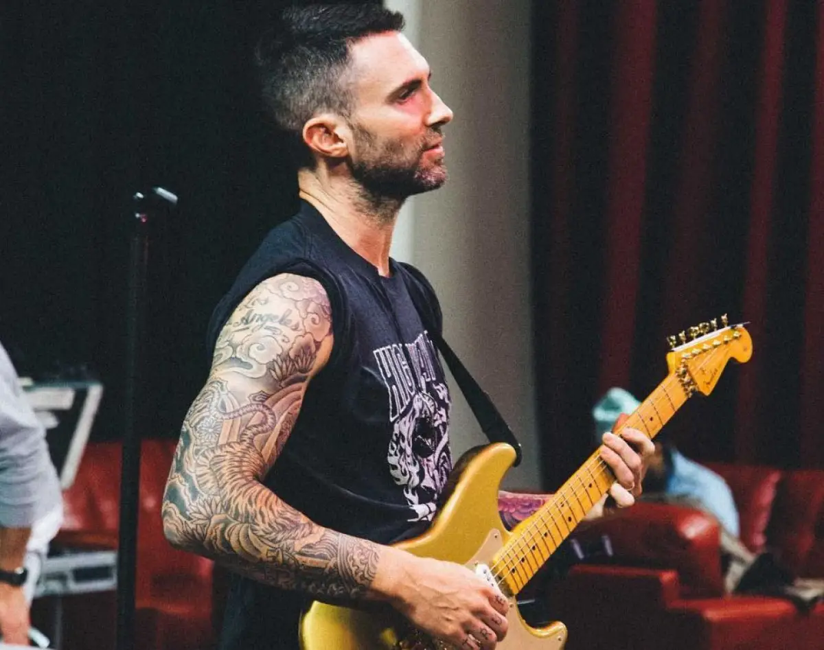 maroon 5.JPG
