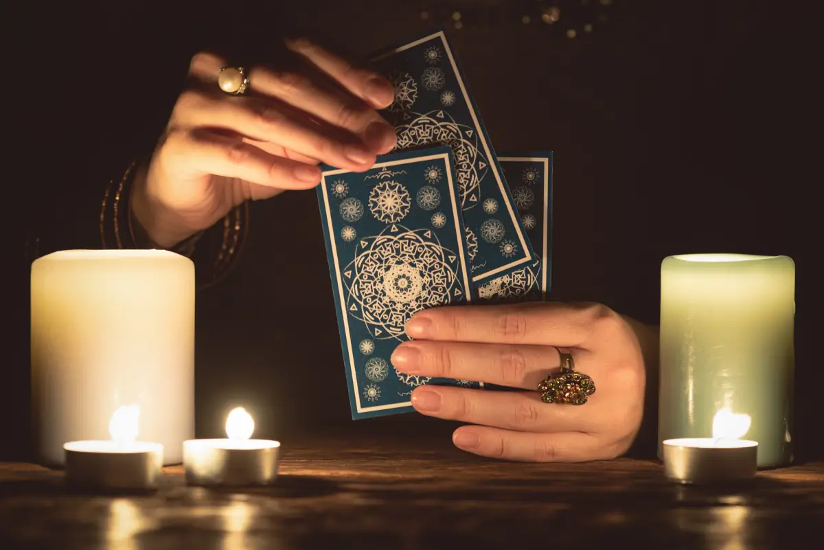 Te decimos qué preguntar en una lectura de tarot 

