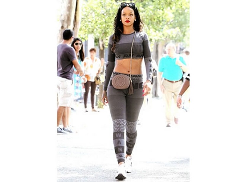Rihanna nos dio el primer vistazo de la colección que hizo con el gigante sueco.