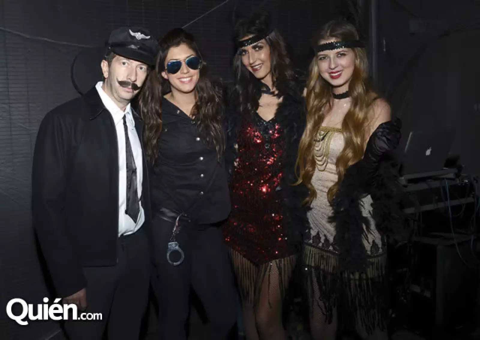 Manuel, Becky, Eva y Jacky Saba