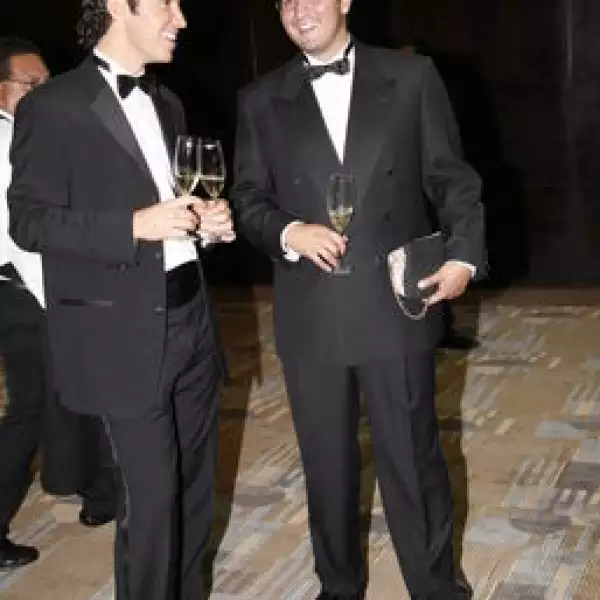 Vicente Esteves, Eloy Álvarez