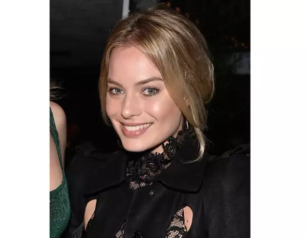 Ella es Margot quien decidió desmentir los chismes vía Twitter.