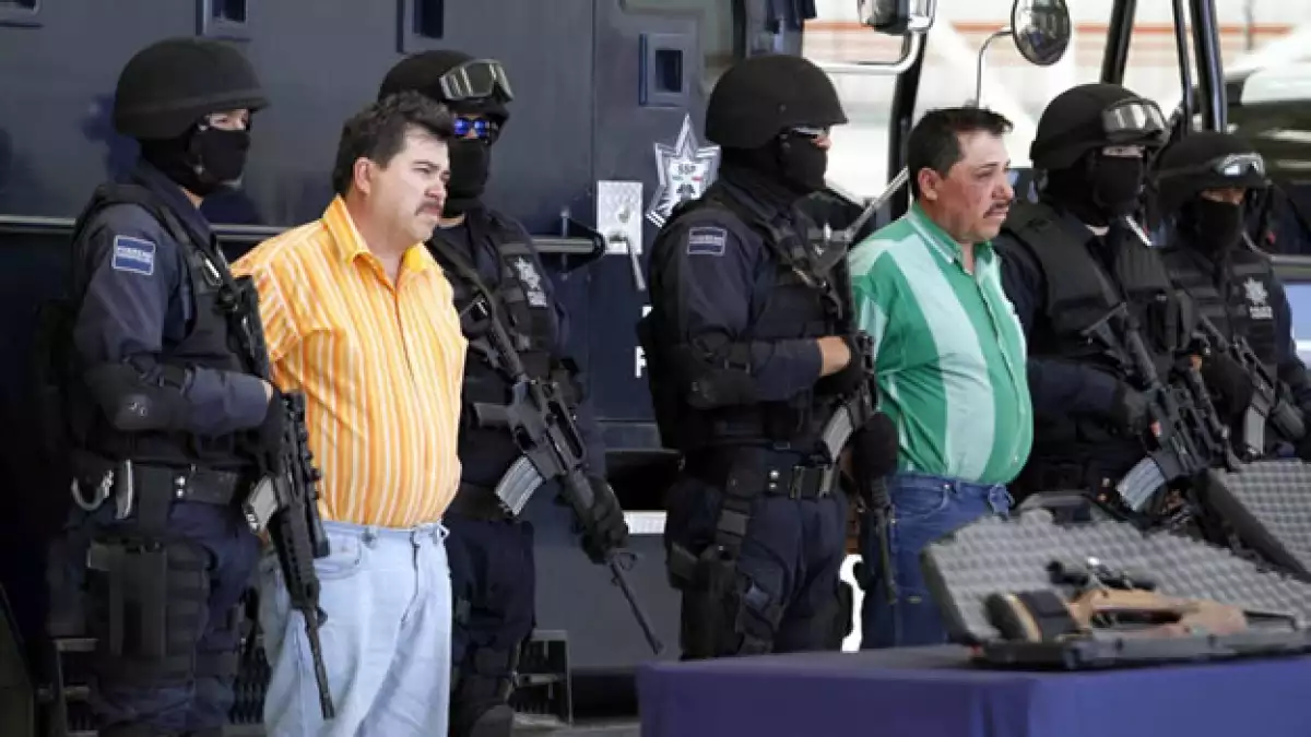 Detienen a integrantes de La Línea