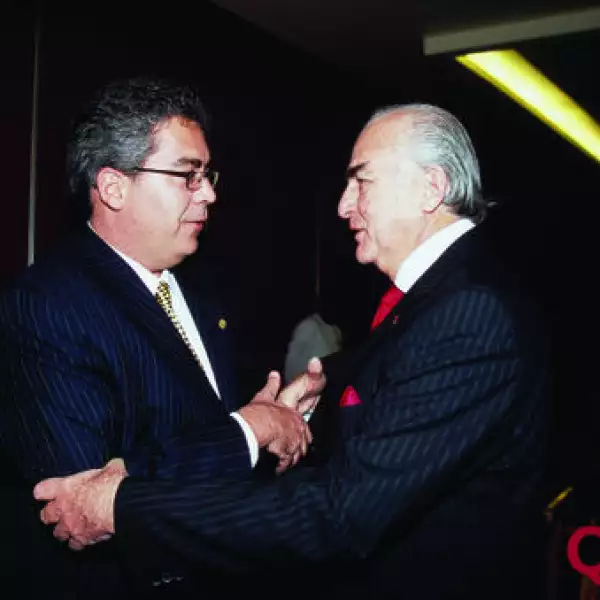 José Antonio Alonso, Alfredo Arosamena