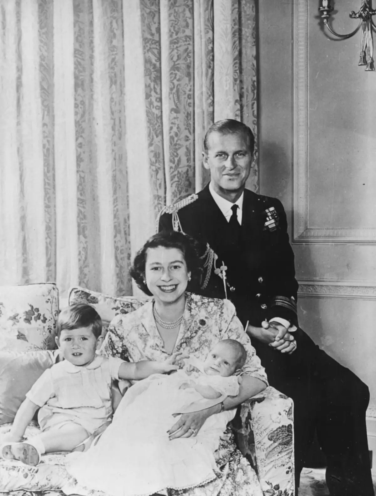 FELIPE, ISABEL, CARLOS Y ANA, 1950