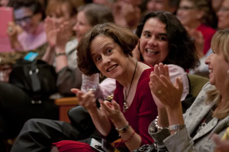 Mujeres Cantantes-3.jpg