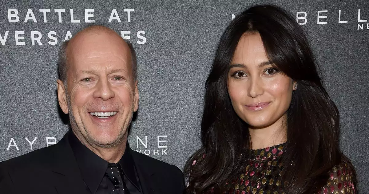 Bruce-Willis-Thanksgiving-Famila