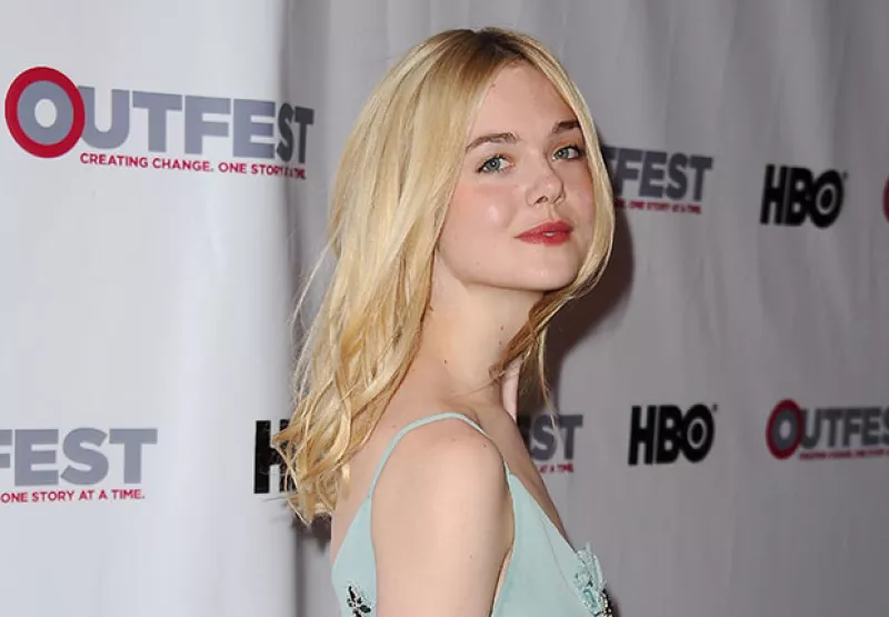 ‘About Ray’ es la película en la que la actriz de 17 años mostrará la transición de mujer a hombre compartiendo créditos con Naomi Watts y Susan Sarandon.