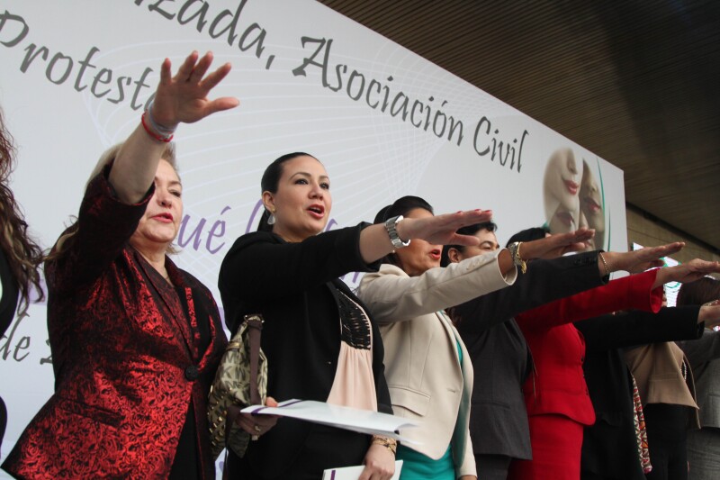 A pesar de las recomendaciones del INE, en los estados los partidos no postularon a muchas mujeres