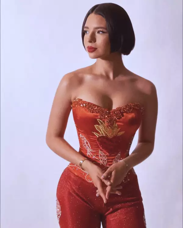 Ángela Aguilar fotos instagram polémicas y lecciones en el año 2022