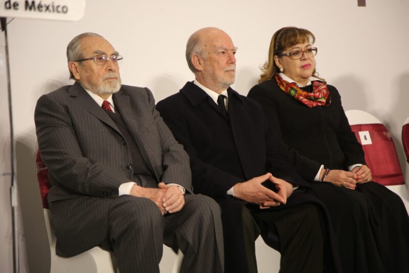 Fiscalía General y Alfiles AMLO