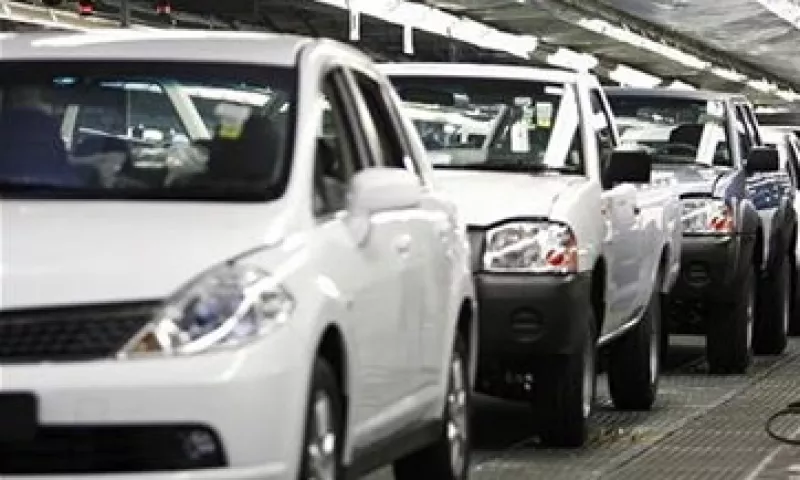 Si se aprueba una reforma energética, el sector automotriz podría reducir sus costos. (Foto: Getty Images)