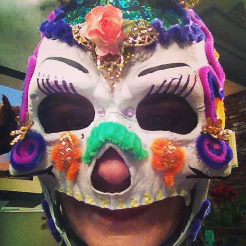 Paty Chapoy no se maquilló pero si consiguió su máscara de Catrina.