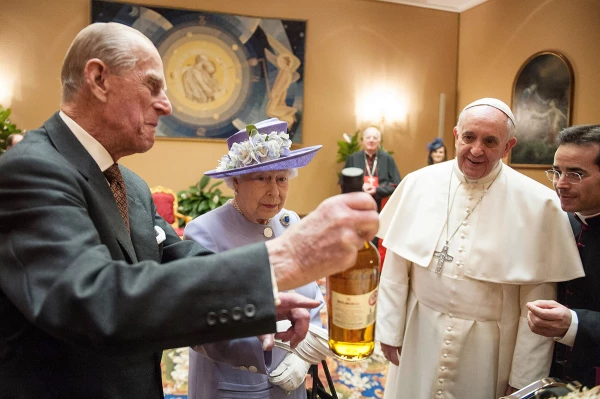 Queen Elizabeth II Official Visit to Vatican City, Rome, Italy - 03 Apr 2014