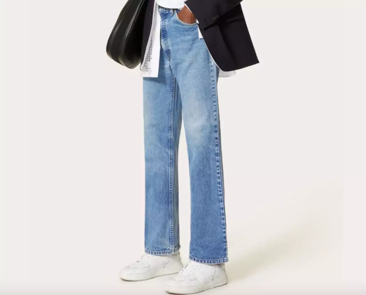 jeans-valentino-levis.jpg