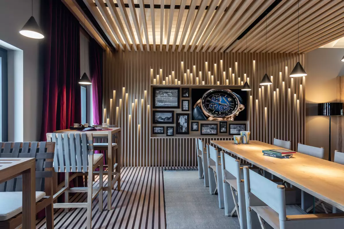 Life and Style Audemars Piguet 2.jpg