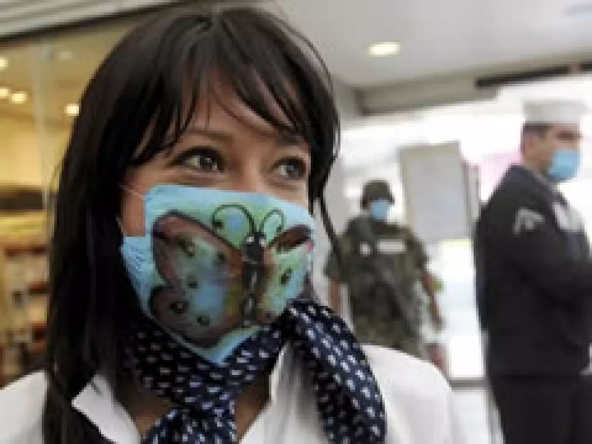 La moda es cubrirse y protegerse con `estilo´. (Foto: Reuters)