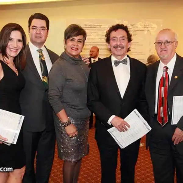 Rossana Herrera,Justo Fernández,Gela Frutis,Gonzalo Lara y Aurelio Amnadi