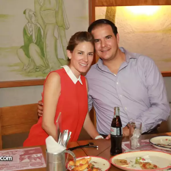 Alina Bracamontes y Raúl González