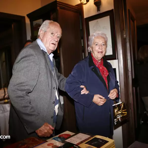 Ruben Contreras,María Elena Contreas