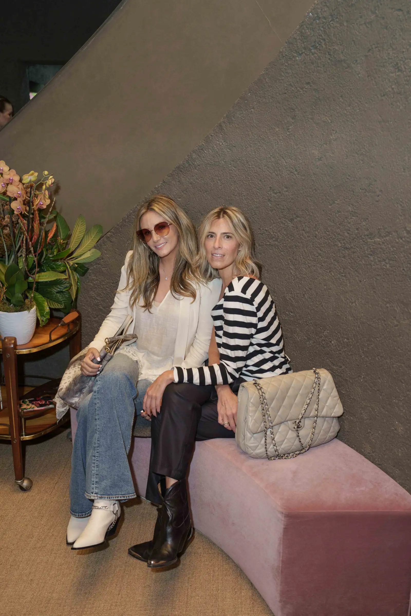 080923SANDRAWEILBOUTIQUE29.jpg