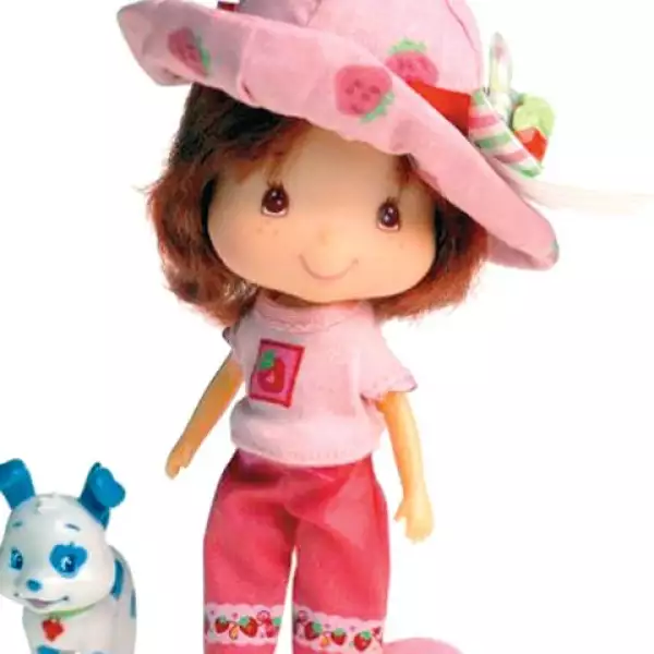 Rosita Fresita Originalmente era el personaje de una tarjeta postal de American Greetings, luego acabó convirtiéndose en muñeca y más tarde en personaje de dibujos animados.