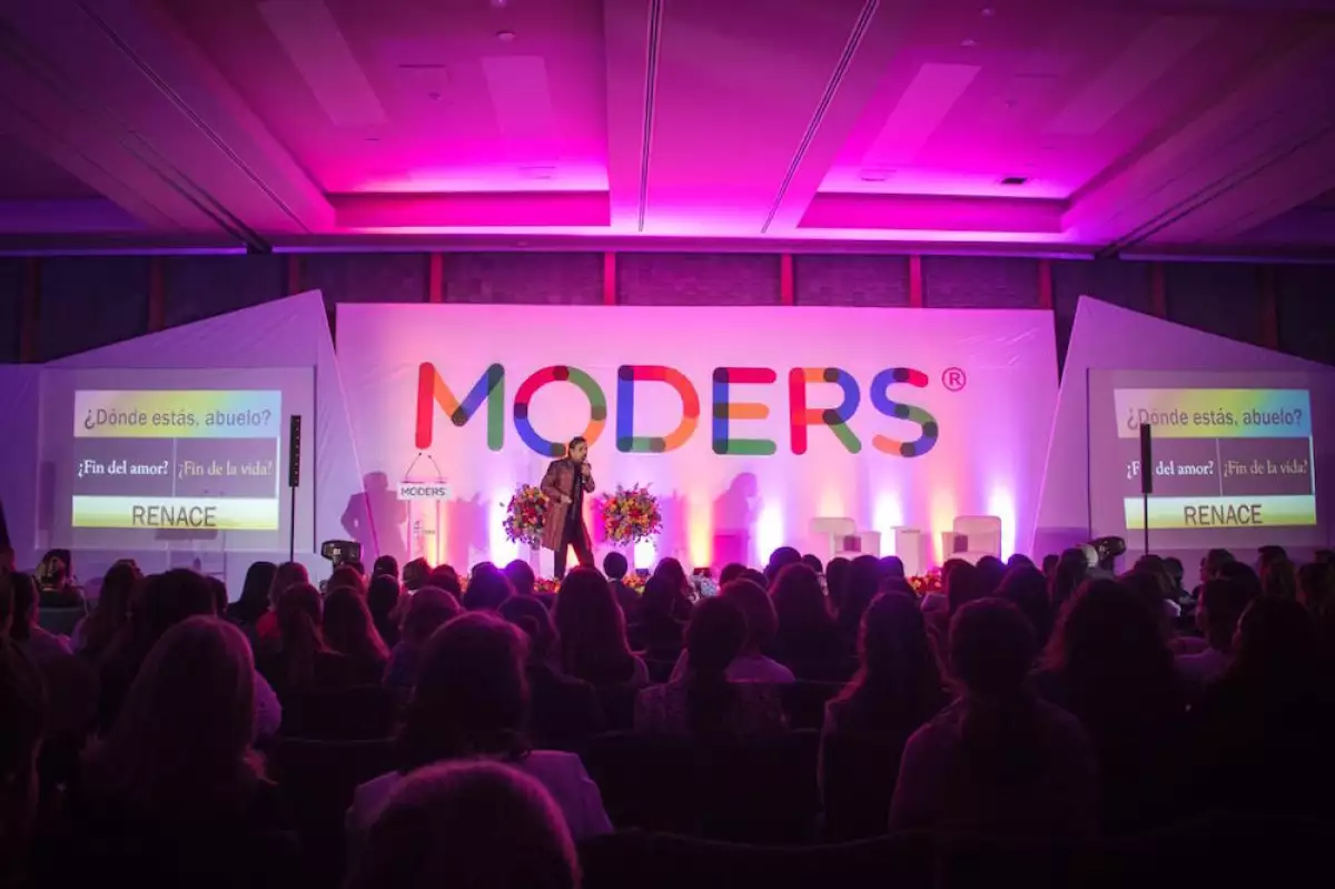 moders1.jpg
