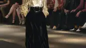 Este miércoles las familias más famosas del showbiz mostraron su lado más "glam rock" para disfrutar del desfile de la firma francesa.