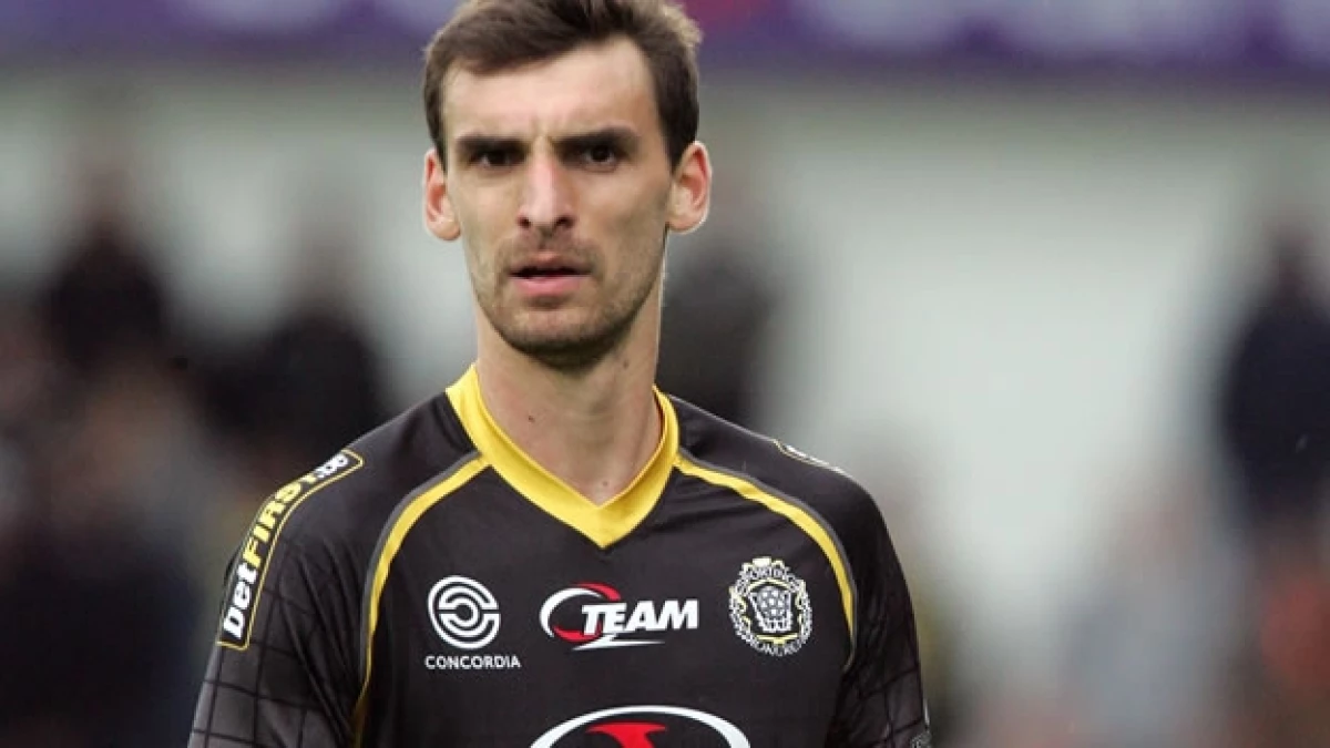 el jugador belga falleció tras un desfallecimiento que sufrió durante un partido de liga esta semana
