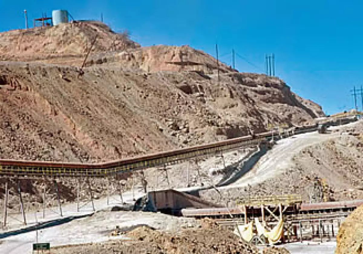 Grupo México saldrá de la crisis como una de las mineras más solidas de América Latina, estiman analistas. (Foto: Bloomberg News)