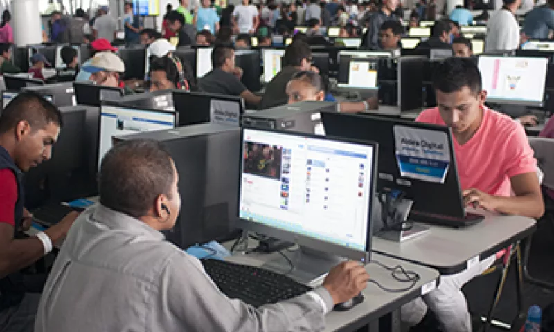 El DF pretende proveer internet de alta velocidad con infraestructura propia. (Foto: Cuartoscuro)