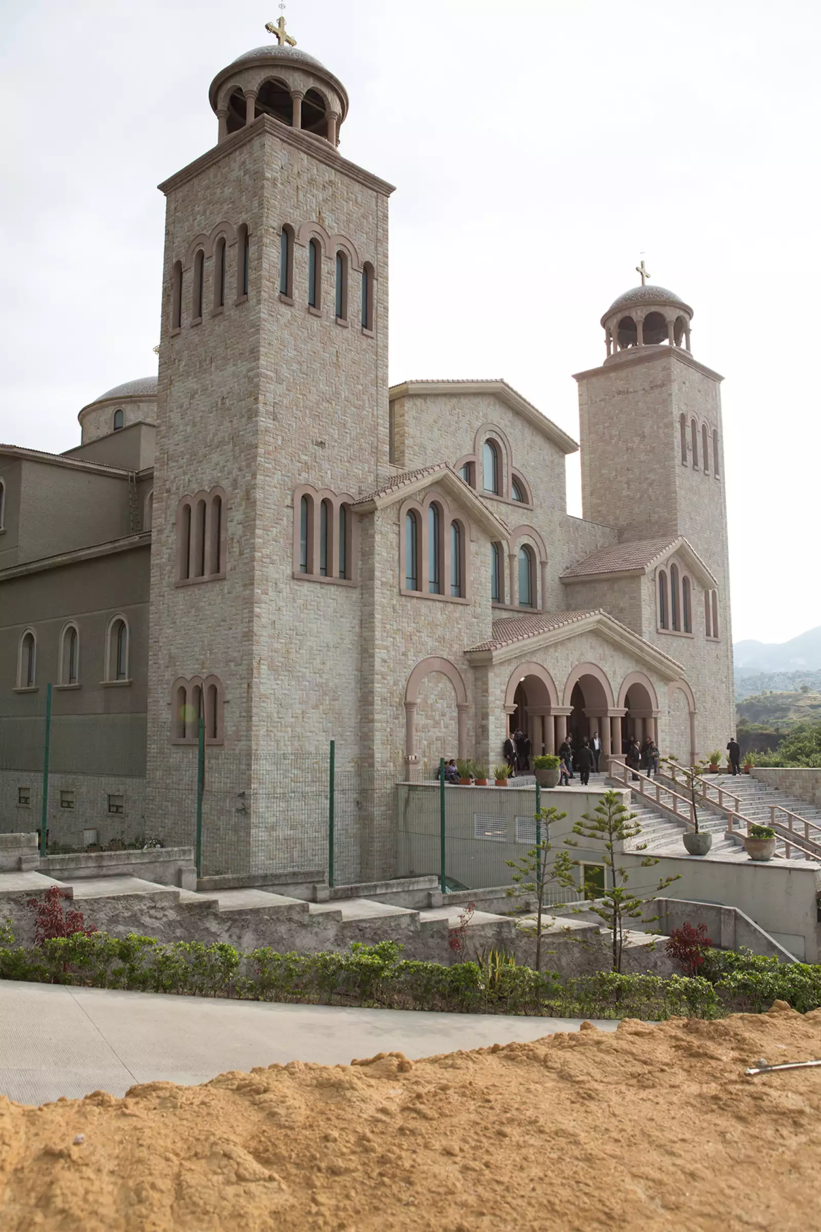 Velorio Arzbispo Chedraoui