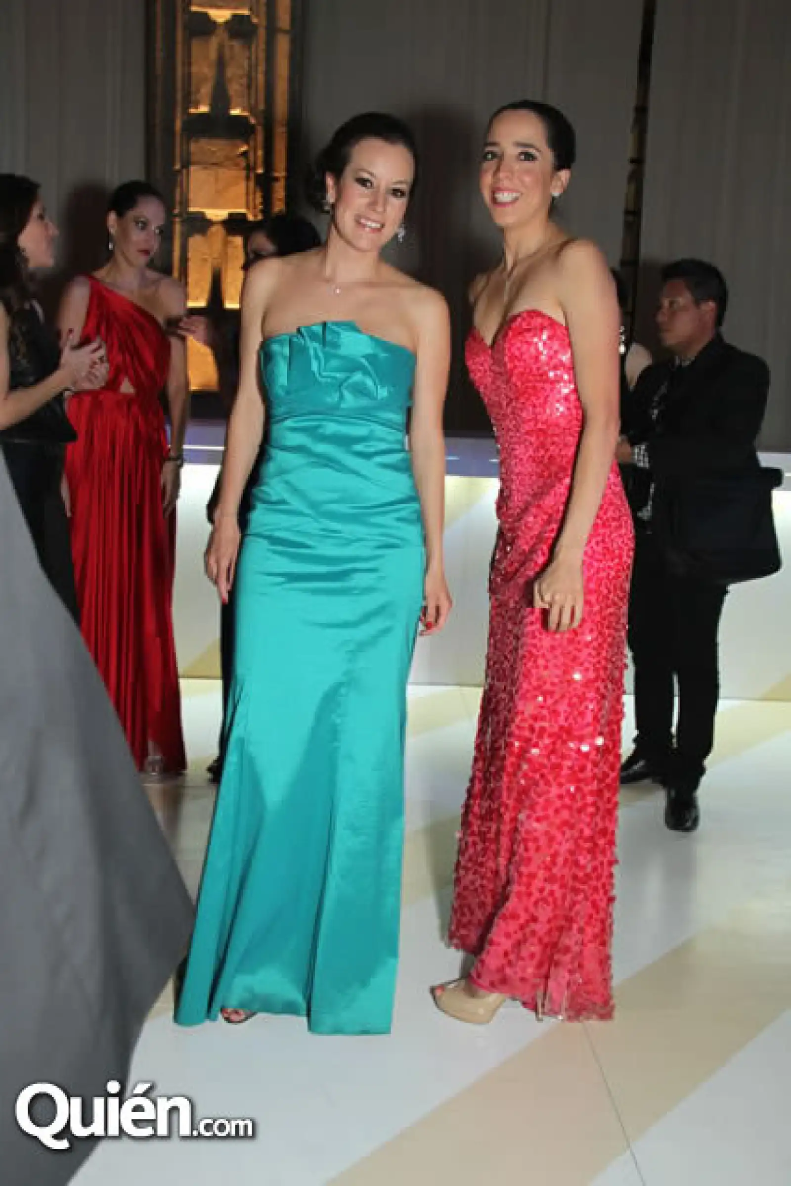 Susana Menchaca,Cristina Mercado