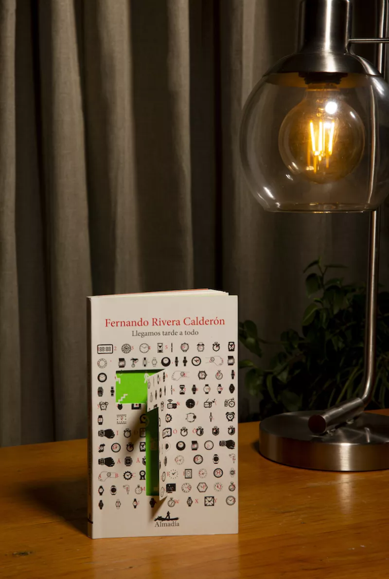 QUI-LIBROS-110122-AHP_2.JPG