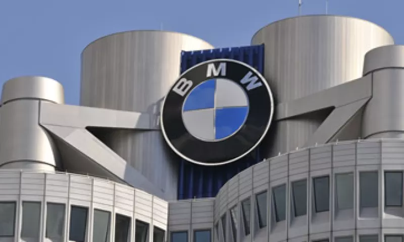 La marca BMW superó a su rival Audi en la competencia por el primer lugar en la industria de autos premium. (Foto: AP)