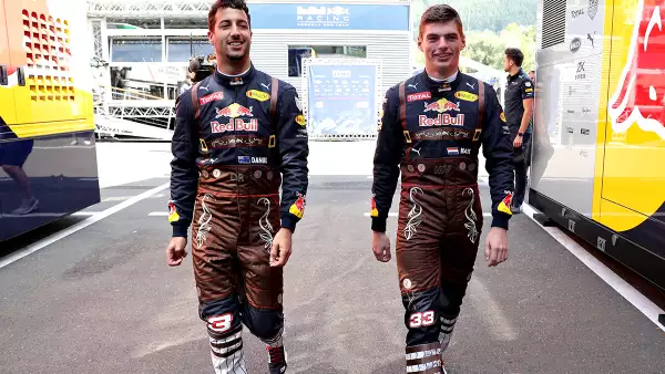 Outfit F1
