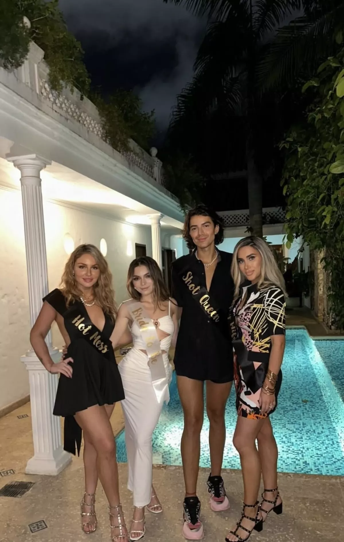 Sofía Castro festeja su despedida de soltera