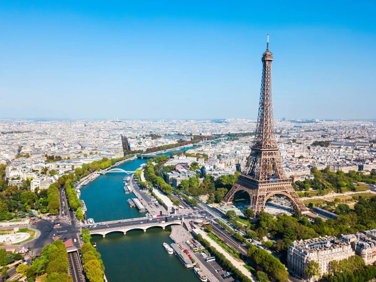 Eiffel,Tower,Or,Tour,Eiffel,Aerial,View,,Is,A,Wrought