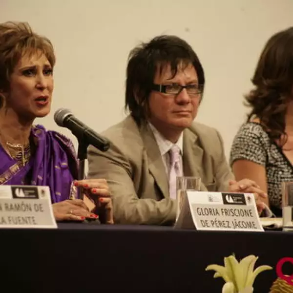 Gloria Friscione de Pérez Jácome, José Homero, Gloria Pérez Jácome