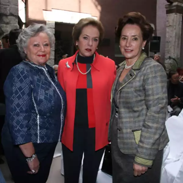 Homenaje a Jacobo Zabludovsky y Leon Davidoff.