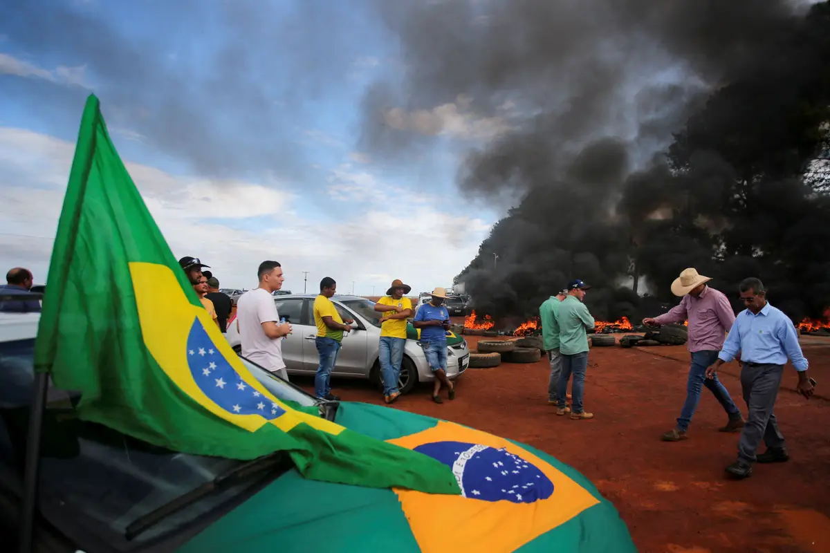 bolsonaro-bloqueos-brasil