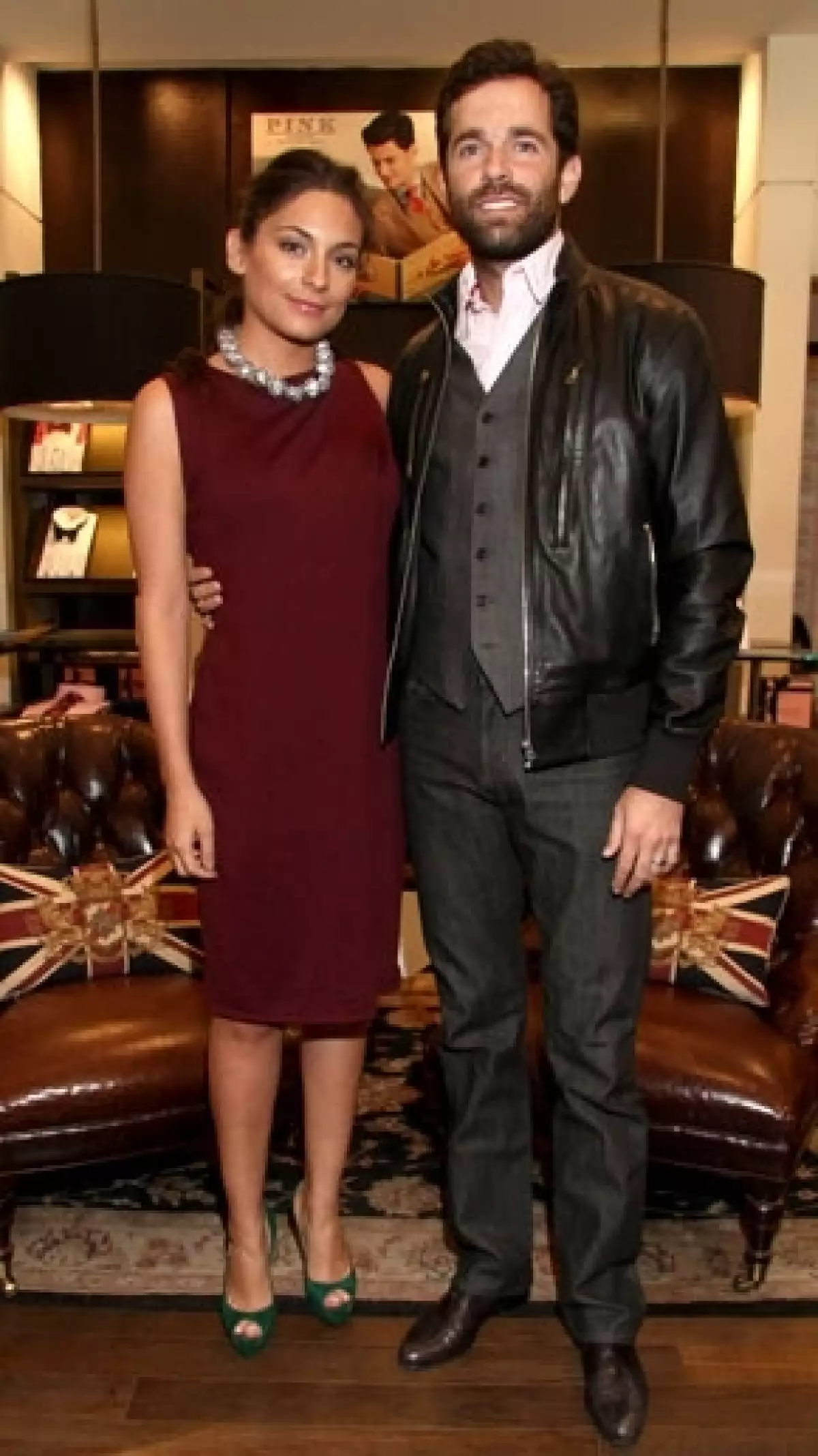 La actriz envió un comunicado para informar sobre su decisión acerca de la relación con el torero, con quién canceló su enlace religioso a finales del año pasado.