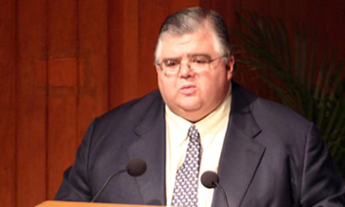 El Banxico, liderado por Agustín Carstens, anunció las medidas en el mercado cambiario. (Foto: Notimex)