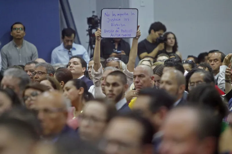 Dialogos Nacionales 8