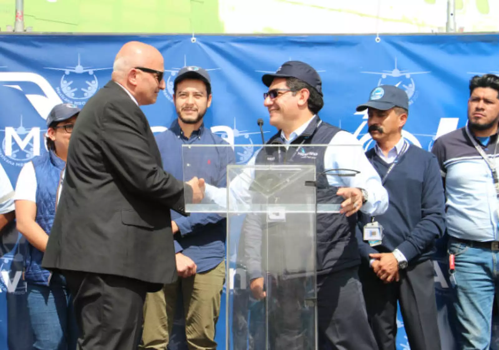 Mexicana MRO avi�n convertido 5