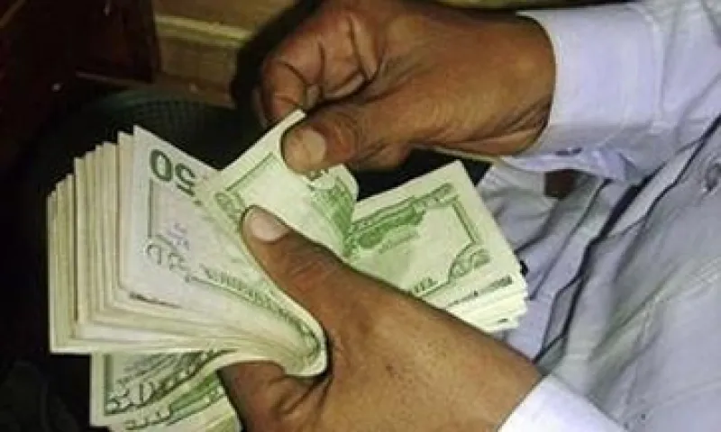El Banco de México fijó el tipo de cambio en 13.1322 pesos. (Foto: Reuters)