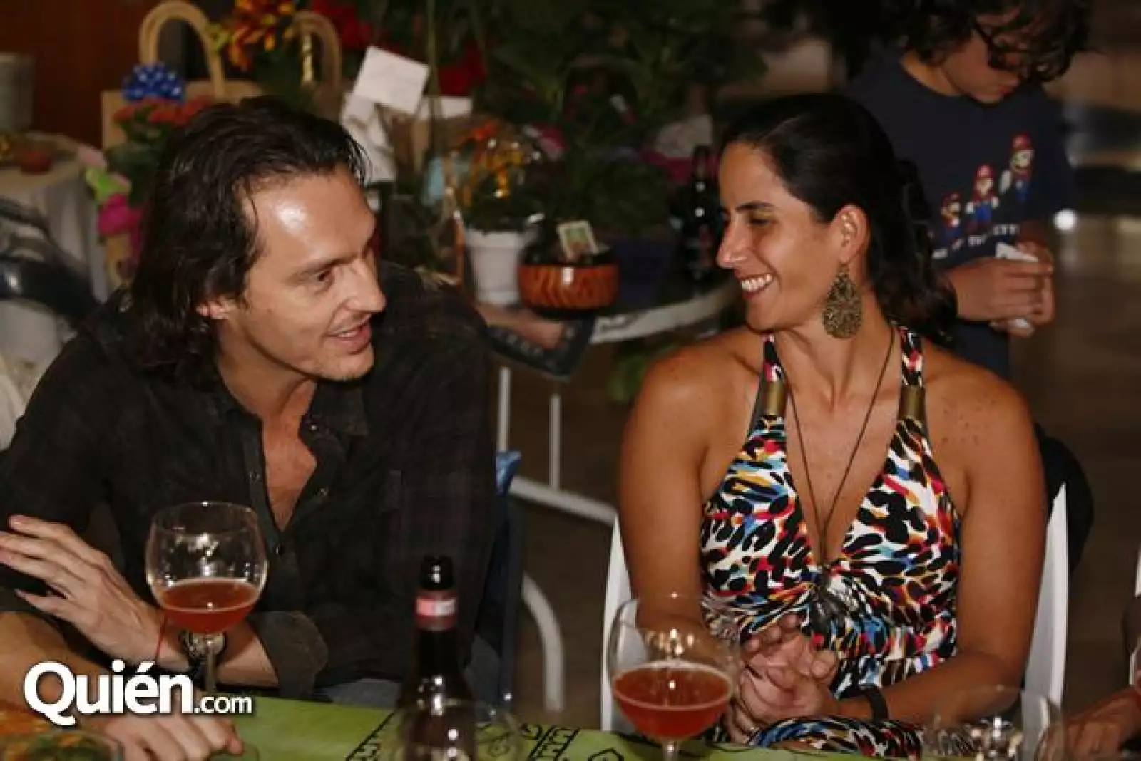 Héctor Sanperio,Larisa Mozo