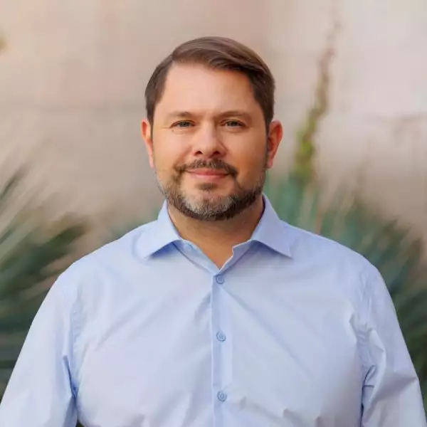 Ruben Gallego, senador por Arizona
